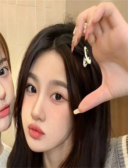 技术分析：《双面天后》中的技术应用 突破传统创造视觉奇迹 改变电影制作的传统模式